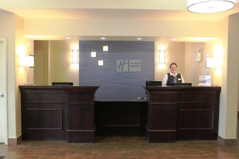 فندق Holiday Inn Express Yorkton East, An Ihg