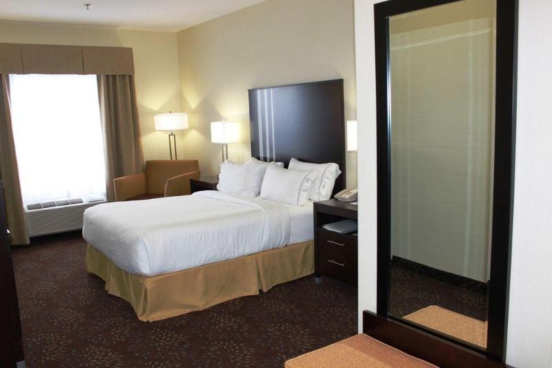 فندق Holiday Inn Express Yorkton East, An Ihg