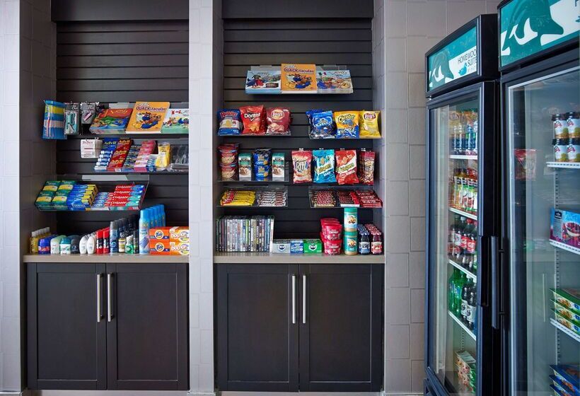 Отель Homewood Suites By Hilton Hamilton, Ontario, Canada