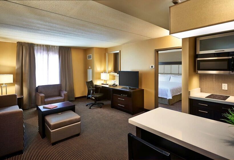 Отель Homewood Suites By Hilton Hamilton, Ontario, Canada