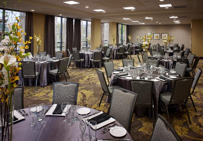 Отель Homewood Suites By Hilton Hamilton, Ontario, Canada