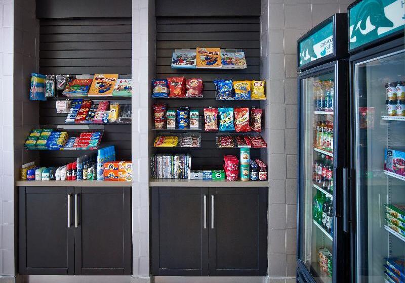 Отель Homewood Suites By Hilton Hamilton, Ontario, Canada