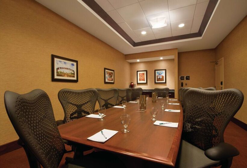 בית מלון כפרי Homewood Suites By Hilton Oklahoma City   Bricktown, Ok