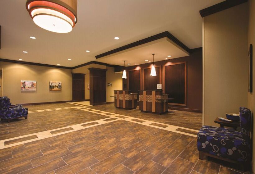 בית מלון כפרי Homewood Suites By Hilton Oklahoma City   Bricktown, Ok