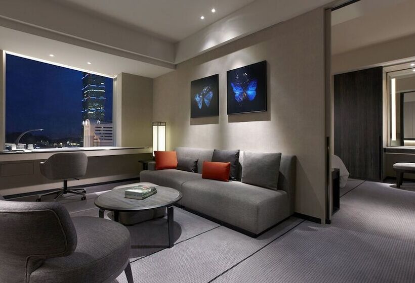 Humble House Hotel Taipei, Curio Collection By Hilton