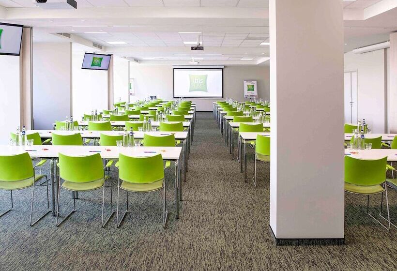 Отель Ibis Styles Zeebrugge