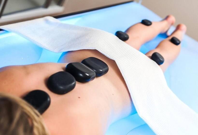 هتل Korona Spa & Wellness