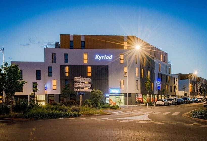 Отель Kyriad La Rochelle Centre  Les Minimes