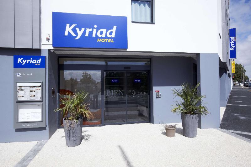Отель Kyriad La Rochelle Centre  Les Minimes