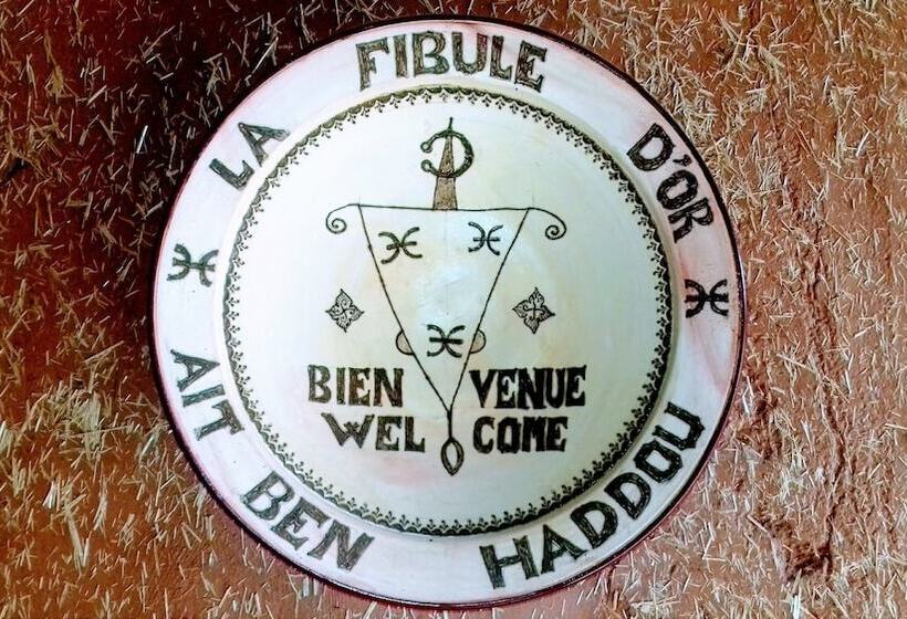 ホテル La Fibule D Or