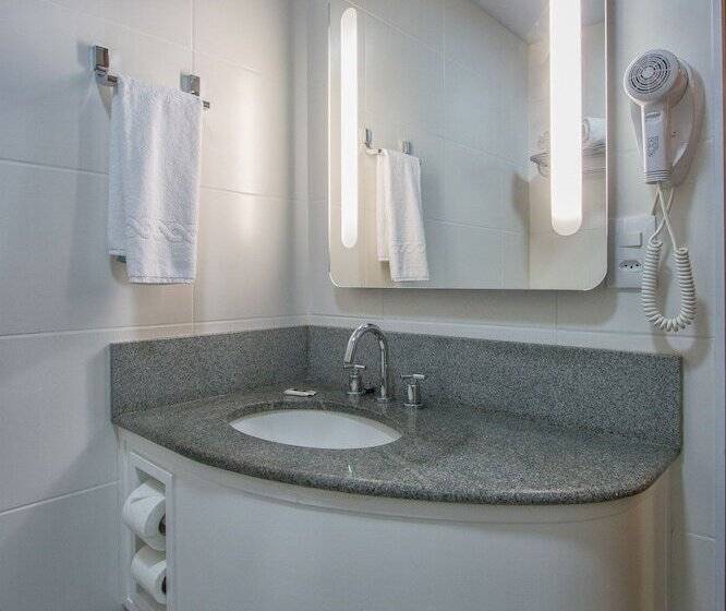 בית מלון כפרי Le Canard Joinville