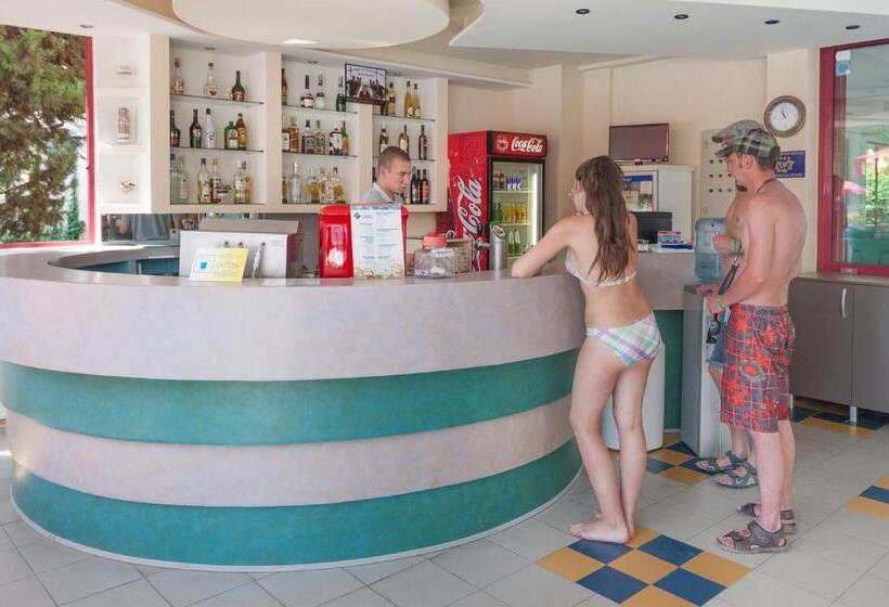 Отель Longoza All Inclusive