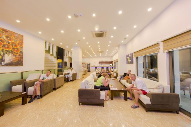 فندق Maya World Park