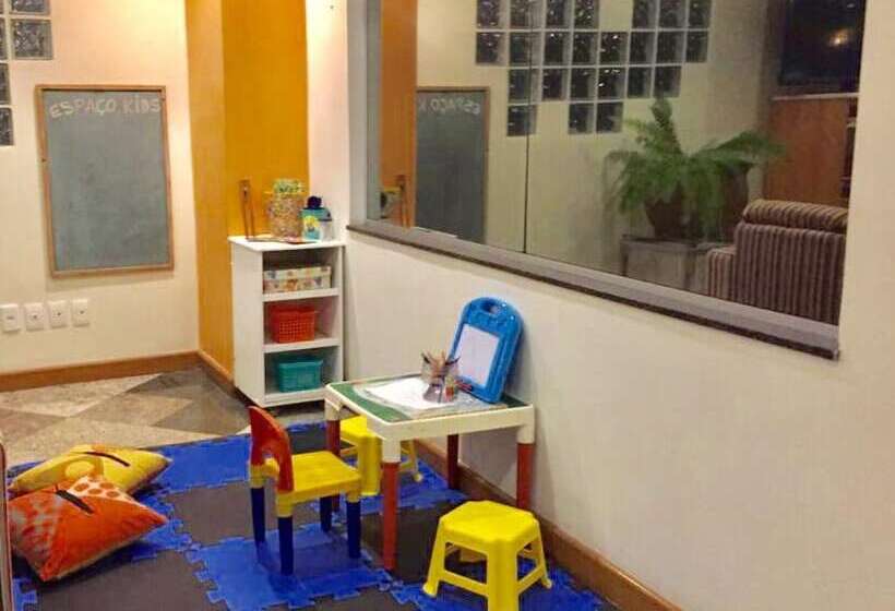 בית מלון כפרי Metropolitan Canoas