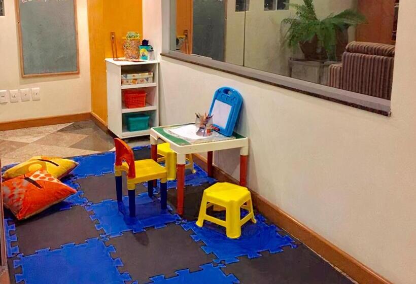 בית מלון כפרי Metropolitan Canoas