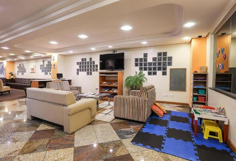 בית מלון כפרי Metropolitan Canoas