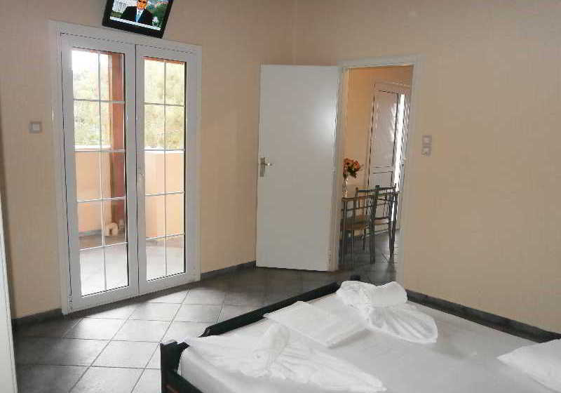 酒店 Nirvana Beach