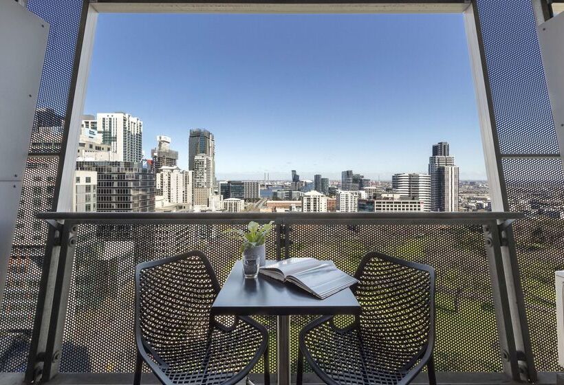 호텔 Oaks Melbourne On William Suites