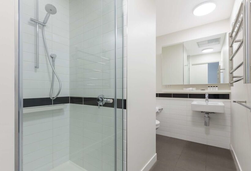 호텔 Oaks Melbourne On William Suites