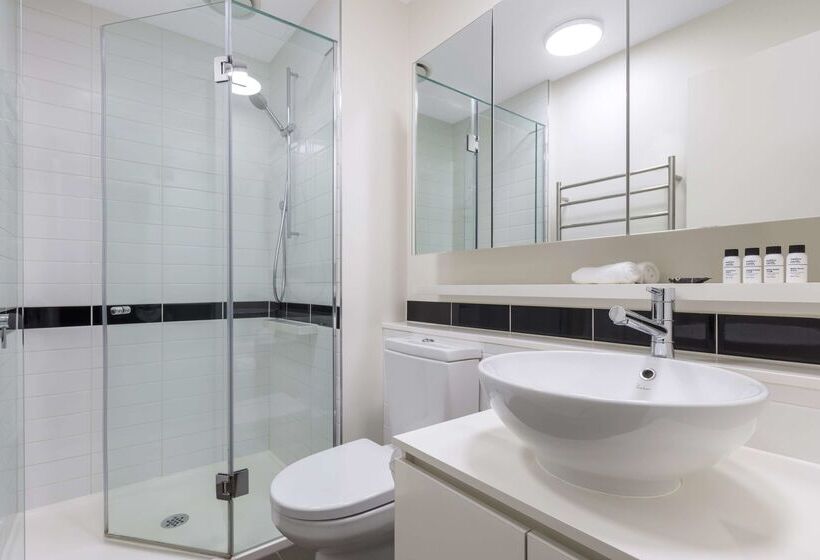 호텔 Oaks Melbourne On William Suites