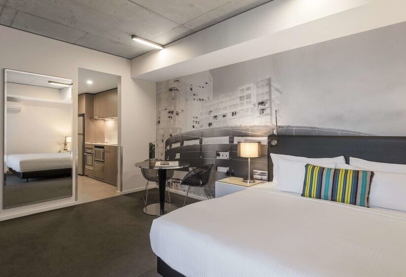 호텔 Oaks Melbourne On William Suites