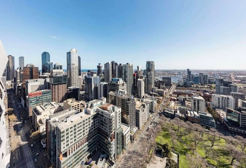 호텔 Oaks Melbourne On William Suites