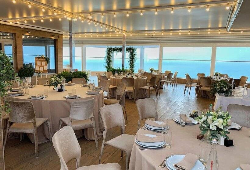 هتل Panorama De Luxe