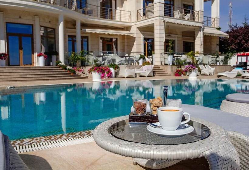 هتل Panorama De Luxe