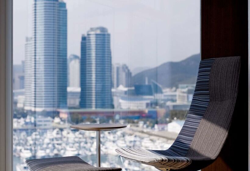 هتل Park Hyatt Busan