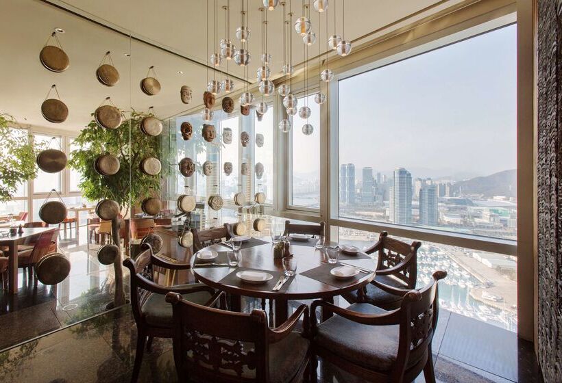 هتل Park Hyatt Busan