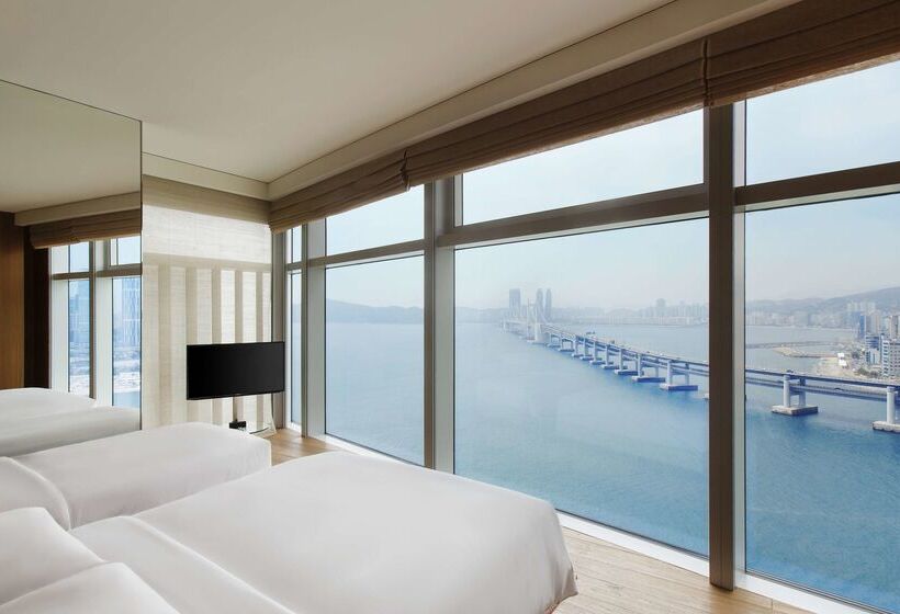 هتل Park Hyatt Busan