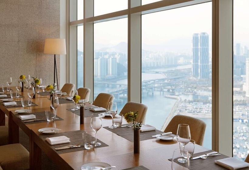 هتل Park Hyatt Busan