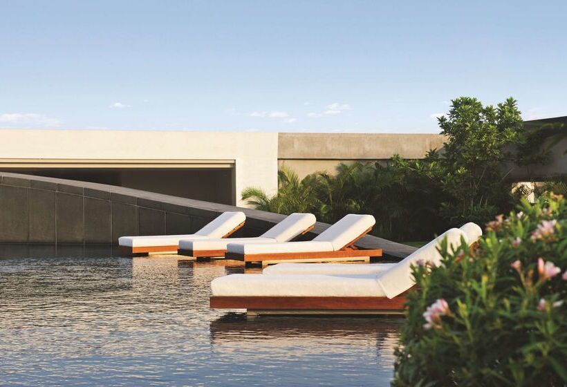 Отель Park Hyatt Chennai