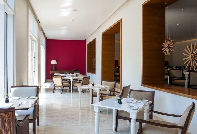 Отель Park Hyatt Chennai