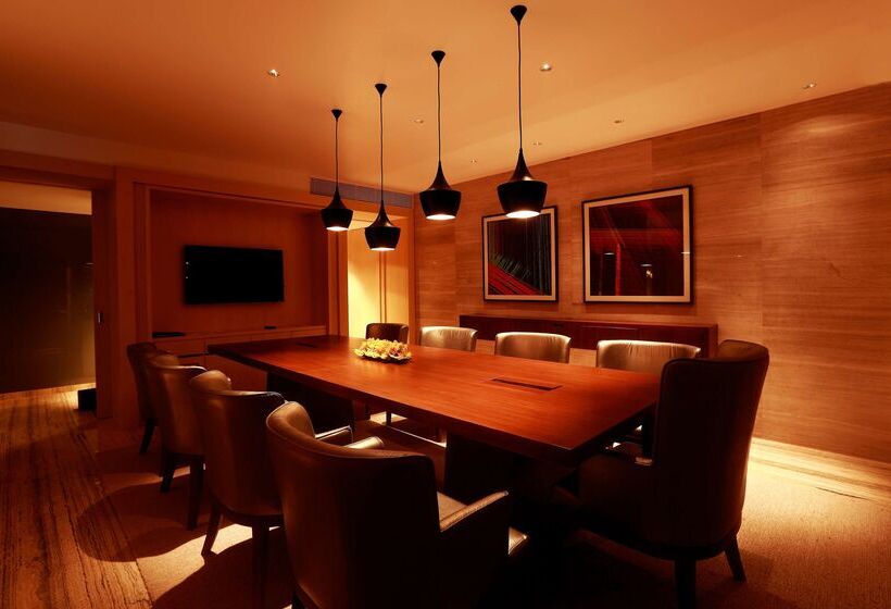 Отель Park Hyatt Chennai