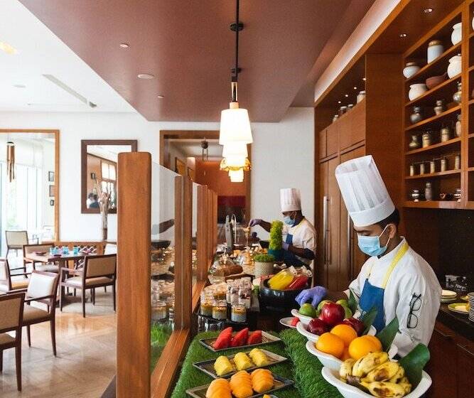 Отель Park Hyatt Chennai