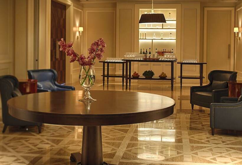 Отель Park Hyatt Chennai