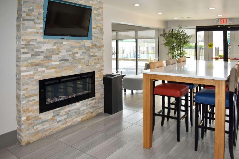 فندق Quality Inn Calhoun North I75