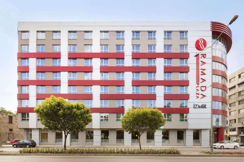 Hotel Ramada Plaza By Wyndham Izmir