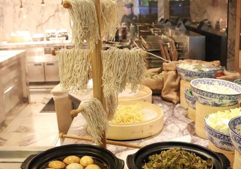 호텔 Renaissance Shanghai Caohejing