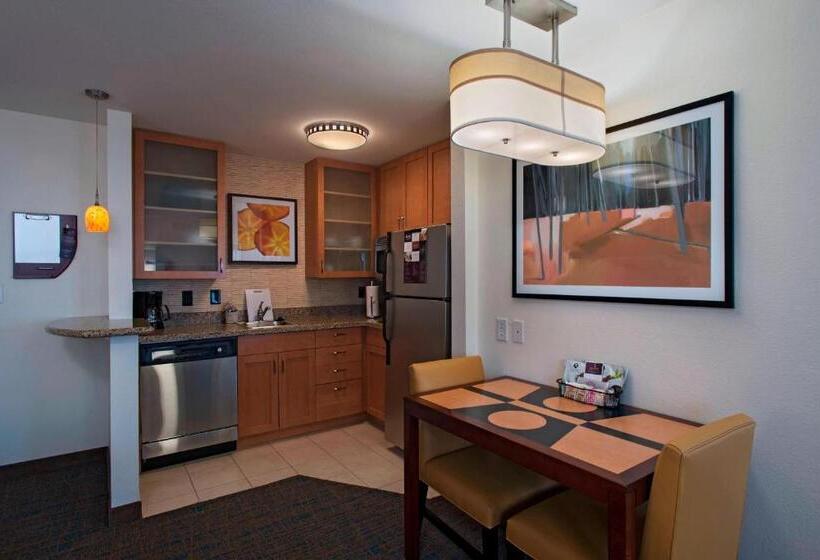 فندق Residence Inn Bryan College Station