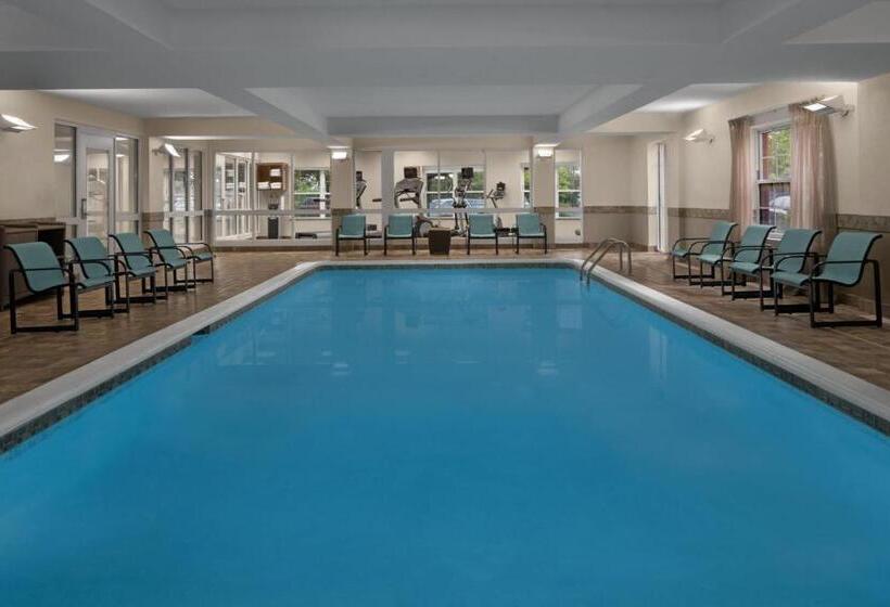 فندق Residence Inn East Rutherford Meadowlands