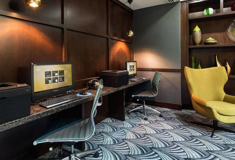 هتل Residence Inn Los Angeles Burbank/downtown