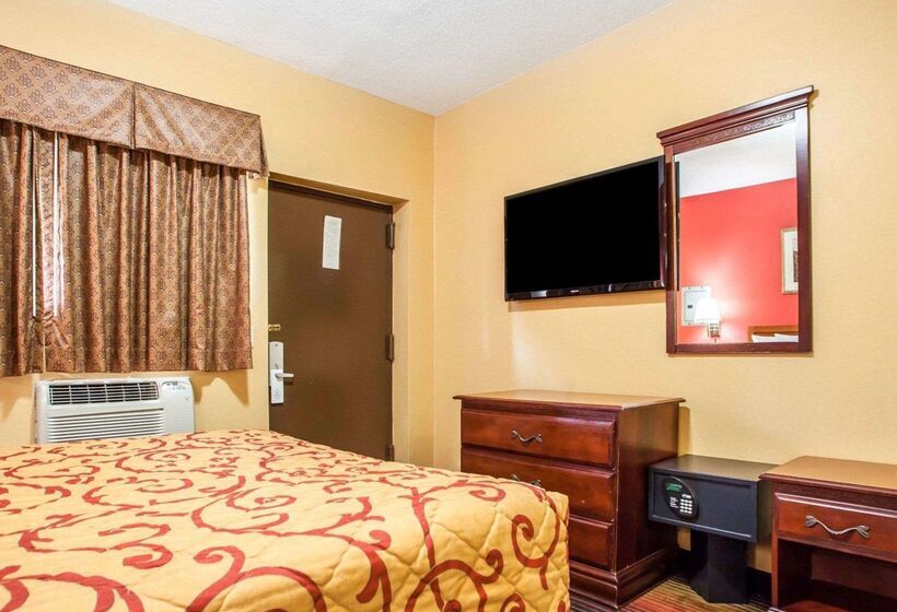 בית מלון כפרי Rodeway Inn