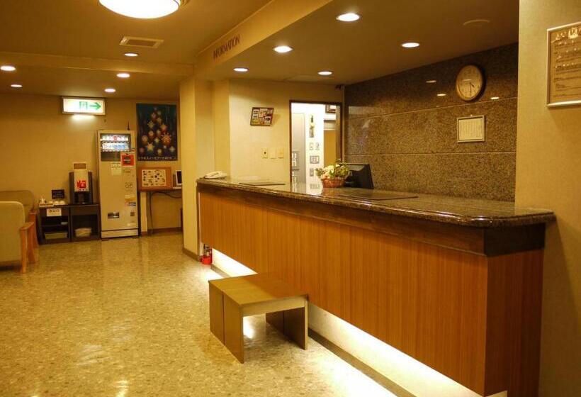 فندق Route Inn Toyama Ekimae