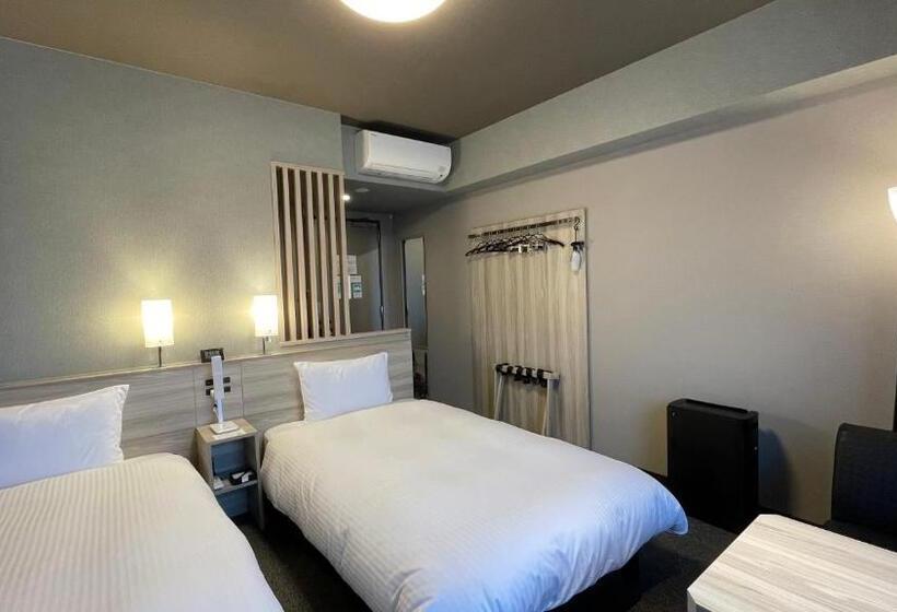 فندق Route Inn Toyama Ekimae