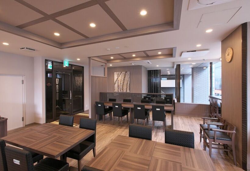 فندق Route Inn Toyama Ekimae