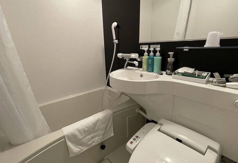 فندق Route Inn Toyama Ekimae