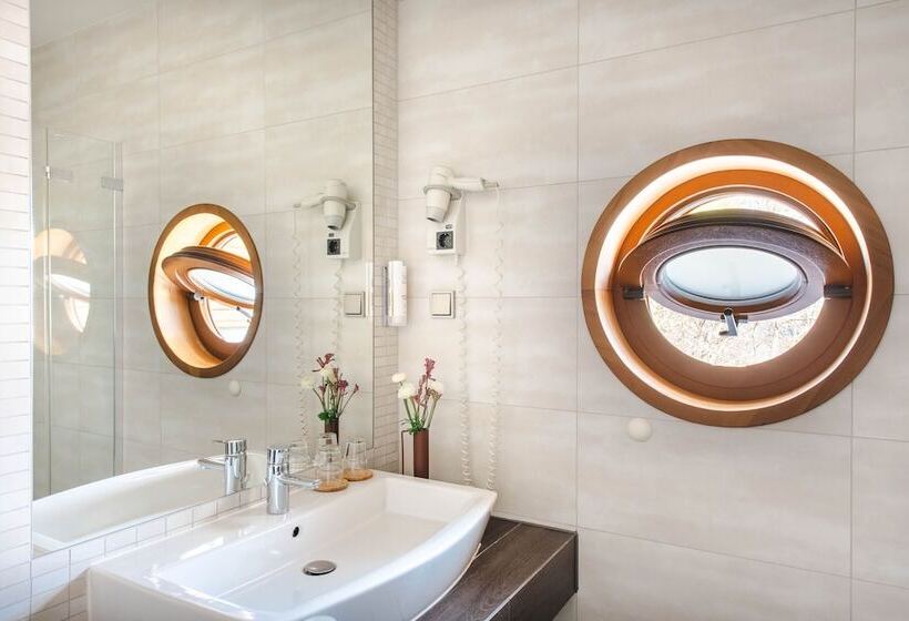 Różany Gaj   Destigo Hotels