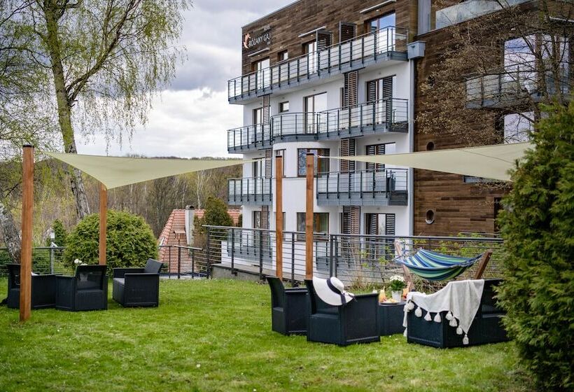 Różany Gaj   Destigo Hotels